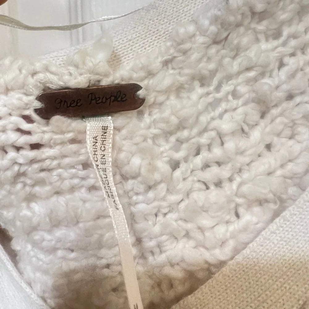 Free‎ People Songbird Chunky Popcorn Boucle Loose Knit Sweater Sz medium boho